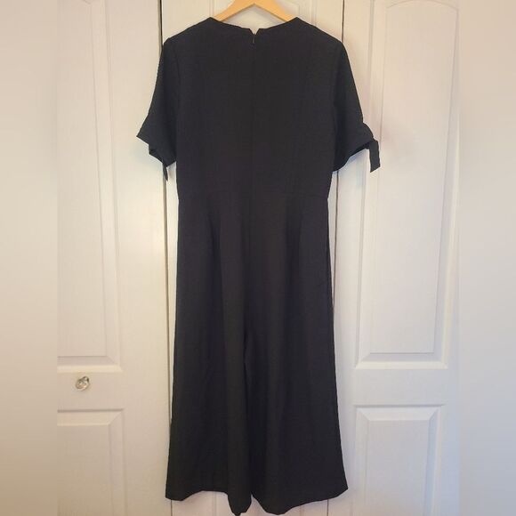 Nanette Lepore Cropped Black Short Sleeve Wide Leg Cropped Jumpsuit Size 12 - Picture 6 of 13